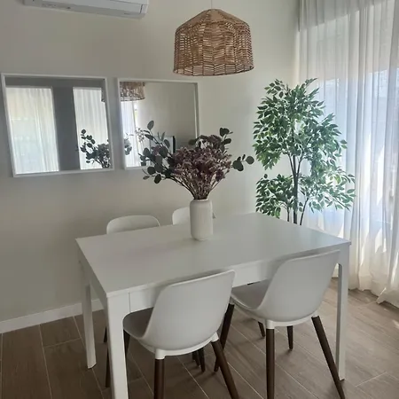 Ca Maruja Apartment *